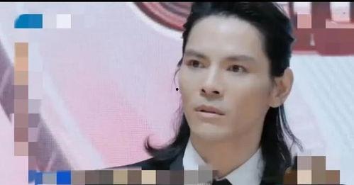 娱乐圈弯弯吃瓜的是谁,揭秘“吃瓜群众”背后的神秘人物 第3张 娱乐圈弯弯吃瓜的是谁,揭秘“吃瓜群众”背后的神秘人物 第3张