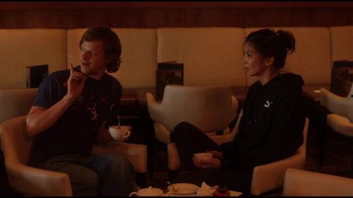 电影《她们》在线观看,揭秘女性情感世界的光影之旅 第1张 电影《她们》在线观看,揭秘女性情感世界的光影之旅 第1张